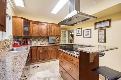 1645 S Bayshore, Coconut Grove, FL 33133 - Photo 15