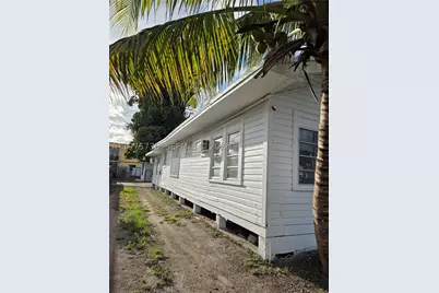 2722 NW 23rd, Miami, FL 33142 - Photo 3