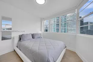 999 Brickell Bay, Miami, FL 33131 - Photo 17