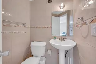 999 Brickell Bay, Miami, FL 33131 - Photo 13