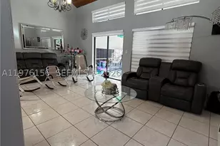 8408 NW 8th, Miami, FL 33126 - Photo 13