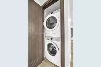 398 NE 5th #PH 4701, Miami, FL 33132 - Photo 3