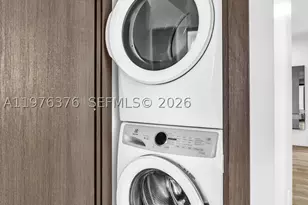 398 NE 5th, Miami, FL 33132 - Photo 3