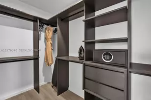 398 NE 5th, Miami, FL 33132 - Photo 9