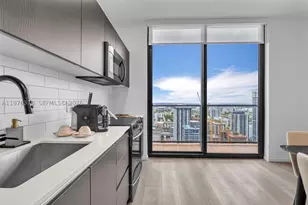 398 NE 5th, Miami, FL 33132 - Photo 13
