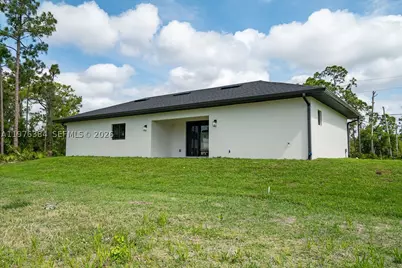 1160 Edelweiss, Lehigh Acres, FL 33974 - Photo 9