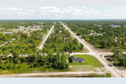 1160 Edelweiss, Lehigh Acres, FL 33974 - Photo 55
