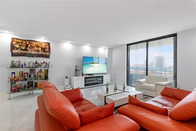 2500 Parkview #1121, Hallandale Beach, FL 33009 - Photo 7