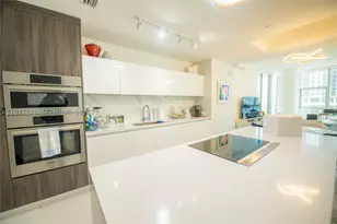 851 NE 1st, Miami, FL 33132 - Photo 17