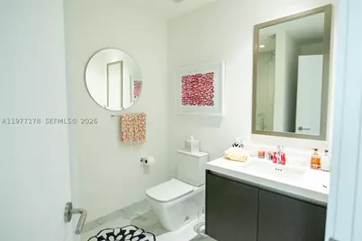 851 NE 1st #811, Miami, FL 33132 - Photo 11