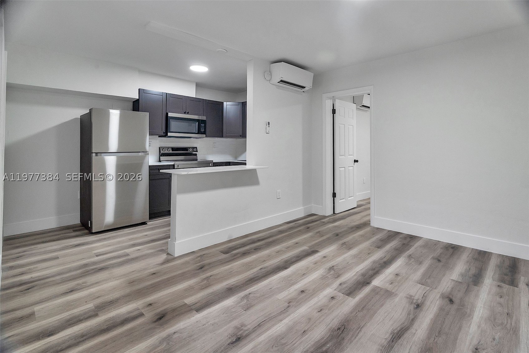4037 SW 65th #11 main architectural view