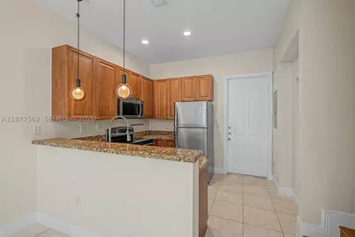 2945 Coconut, Miami, FL 33133 - Photo 9
