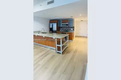 185 SW 7th #1605, Miami, FL 33130 - Photo 7