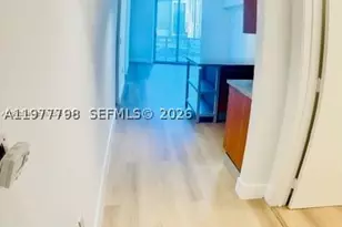 185 SW 7th, Miami, FL 33130 - Photo 3