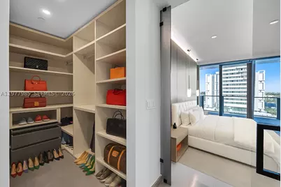 88 SW 7th #806, Miami, FL 33130 - Photo 29