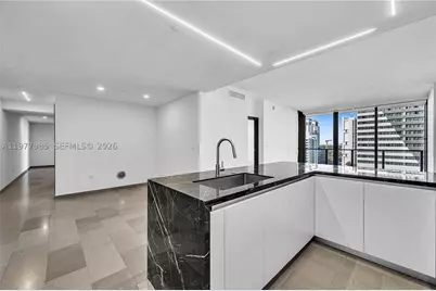 88 SW 7th #806, Miami, FL 33130 - Photo 3