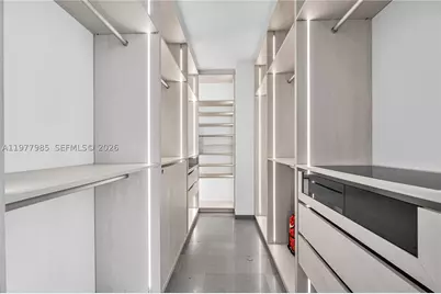 88 SW 7th #806, Miami, FL 33130 - Photo 31