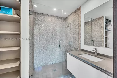 88 SW 7th #806, Miami, FL 33130 - Photo 25