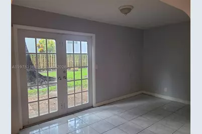 29 Seville #4-49, Davie, FL 33324 - Photo 15