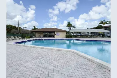 301 SW 135th #108C, Pembroke Pines, FL 33027 - Photo 29