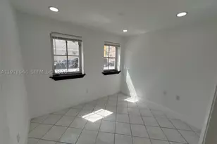 1308 Drexel, Miami Beach, FL 33139 - Photo 17