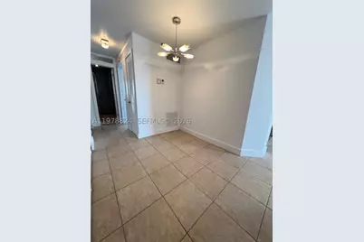 1340 Lincoln #705, Miami Beach, FL 33139 - Photo 11