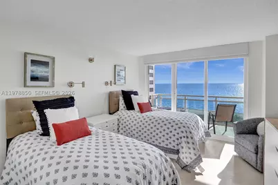 6917 Collins #915, Miami Beach, FL 33141 - Photo 13