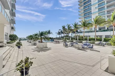 6917 Collins #915, Miami Beach, FL 33141 - Photo 29