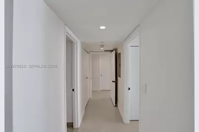 6917 Collins #915, Miami Beach, FL 33141 - Photo 11