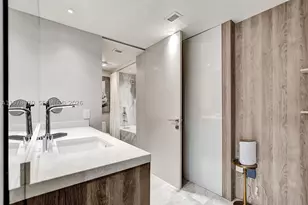 300 Bayview, Sunny Isles Beach, FL 33160 - Photo 23