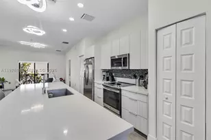 7925 NW 104th, Doral, FL 33178 - Photo 5