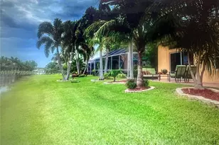 803 Vista Meadows, Weston, FL 33327 - Photo 3