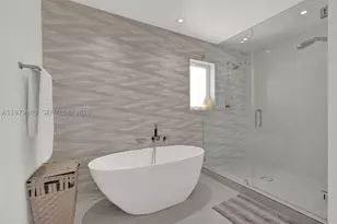 2301 NE 196th, Miami, FL 33180 - Photo 31