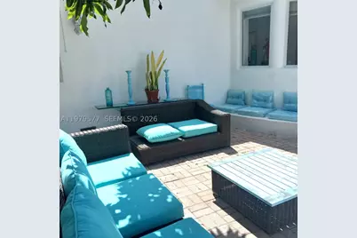 6910 Rue Notre Dame, Miami Beach, FL 33141 - Photo 23