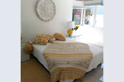 6910 Rue Notre Dame, Miami Beach, FL 33141 - Photo 11
