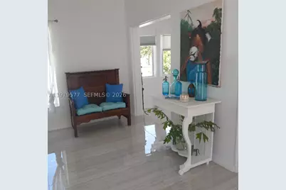 6910 Rue Notre Dame, Miami Beach, FL 33141 - Photo 13