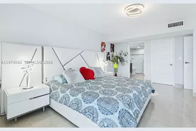 20379 W Country Club #1436, Aventura, FL 33180 - Photo 17