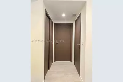 1000 Brickell #3807, Miami, FL 33131 - Photo 23