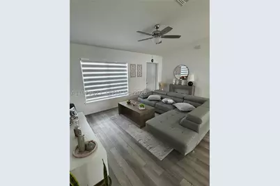 1119 Tropicana Pkwy W, Cape Coral, FL 33993 - Photo 5