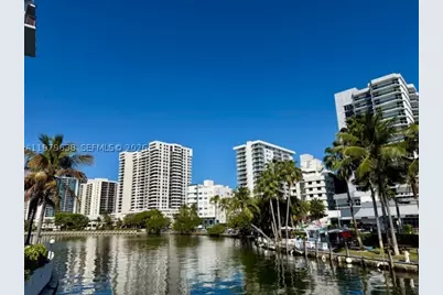 2445 Lake Pancoast #7, Miami Beach, FL 33140 - Photo 5