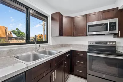1451 NW 92nd #191, Pembroke Pines, FL 33024 - Photo 3
