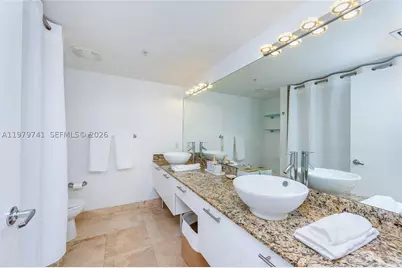 41 SE 5th #1508, Miami, FL 33131 - Photo 15