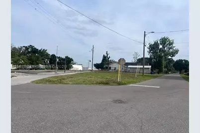 610 NW Phosphate, Mulberry, FL 33860 - Photo 13