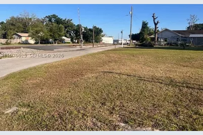 610 NW Phosphate, Mulberry, FL 33860 - Photo 3
