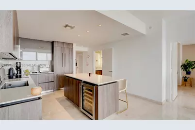 88 SW 7th #2706, Miami, FL 33130 - Photo 19