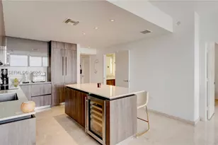 88 SW 7th, Miami, FL 33130 - Photo 19