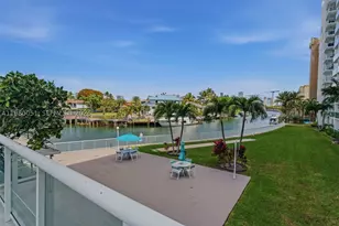 2841 NE 163rd, North Miami Beach, FL 33160 - Photo 27