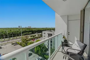 2841 NE 163rd, North Miami Beach, FL 33160 - Photo 17