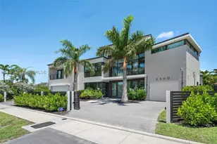 2500 Middle River, Fort Lauderdale, FL 33305 - Photo 3