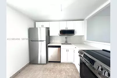 3475 N Country Club #716, Aventura, FL 33180 - Photo 3